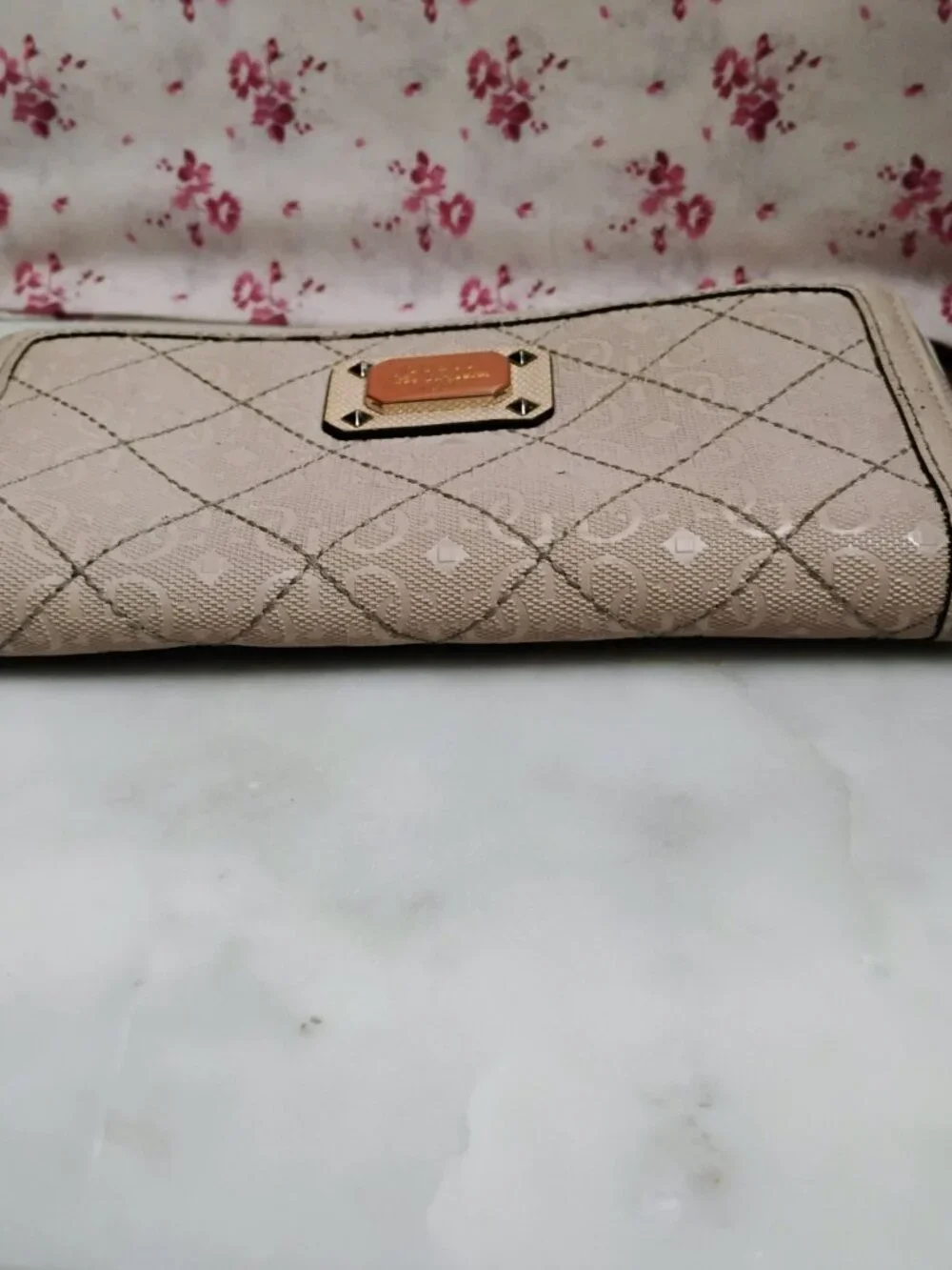 Pale Pink Guess Wallet Zippered